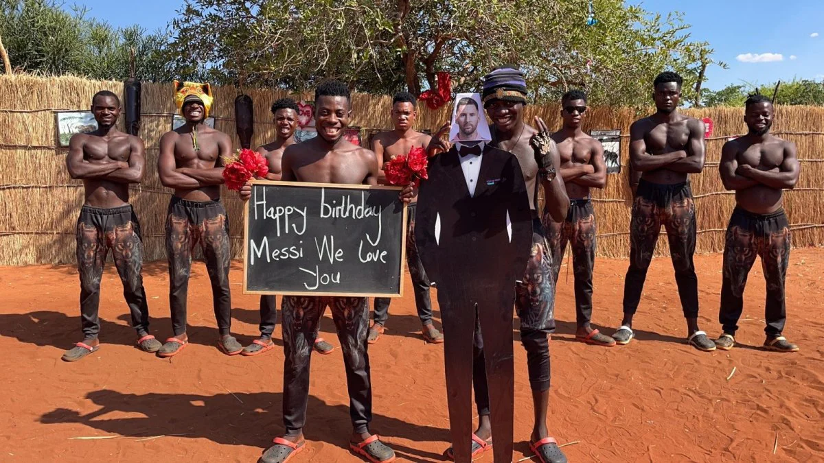 Greeting Video from Africa (Doll Edition) - Image 4